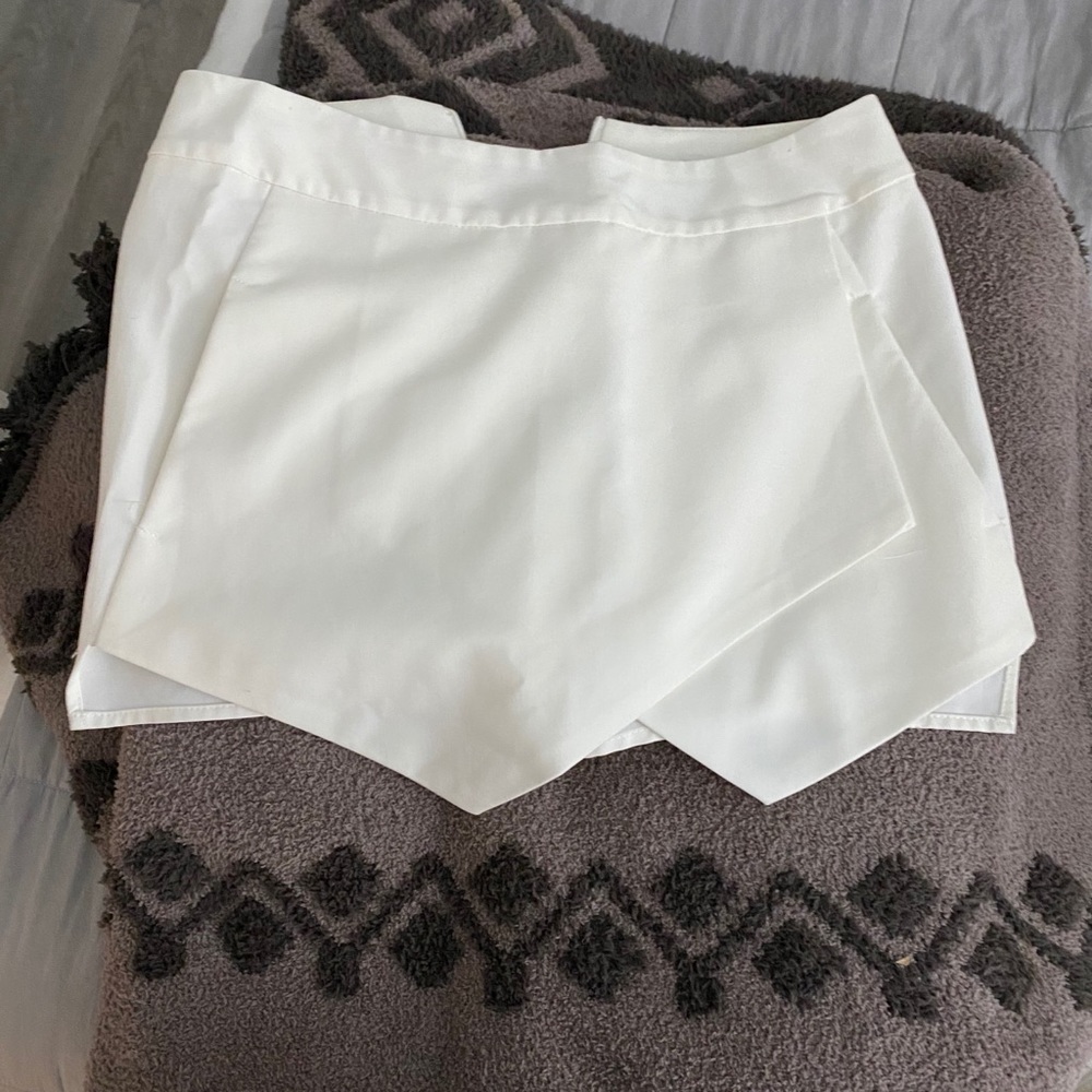 White Aqua skort